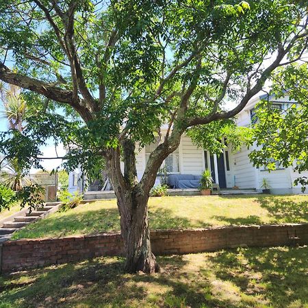 Quirky Villa Homestay ワンガヌイ エクステリア 写真